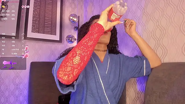 Snapshot of vennus1_ chatting on February 9, 2025, 7:41 pm vennus1  online show from February 9, 2025, 7:41 pm