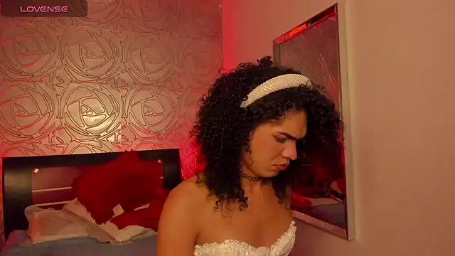 Snapshot of vennus1_ chatting on March 9, 2025, 8:40 am vennus1  online show from March 9, 2025, 8:40 am