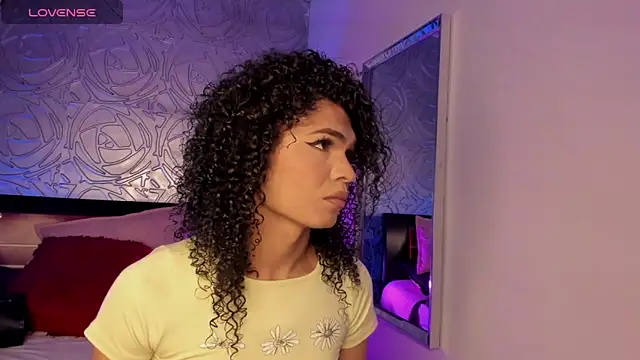 Snapshot of vennus1_ chatting on September 12, 2025, 8:20 pm vennus1  online show from September 12, 2025, 8:20 pm