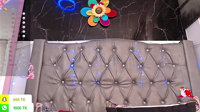 LAILAGUMMY online show from May 15, 2026, 3:19 pm