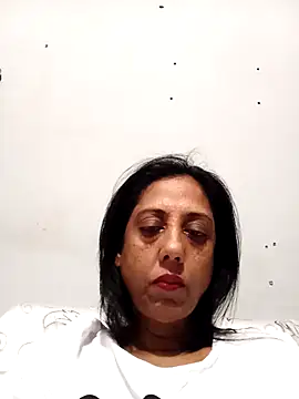 Snapshot of Mahi4luv chatting on September 23, 2025, 12:35 am Mahi4luv online show from September 23, 2025, 12:35 am