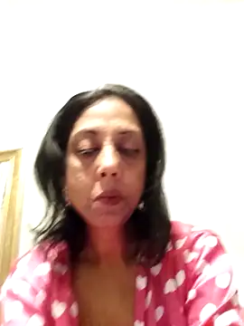 Snapshot of Mahi4luv chatting on September 26, 2025, 10:14 pm Mahi4luv online show from September 26, 2025, 10:14 pm