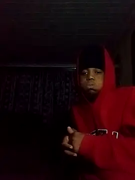 Snapshot of Lilsavvy chatting on November 19, 2025, 12:32 am Lilsavvy online show from November 19, 2025, 12:32 am