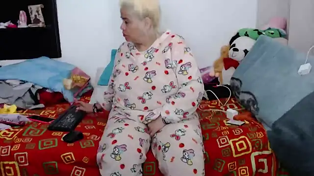 estrellita fugaz16x online show from January 2, 2025, 3:15 am