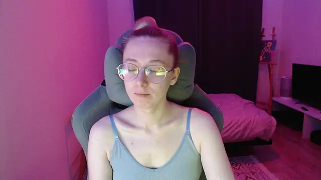 Snapshot of AnabelFrel chatting on October 26, 2025, 12:38 am AnabelFrel online show from October 26, 2025, 12:38 am