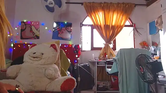 lucy belle bm online show from February 22, 2025, 7:14 pm