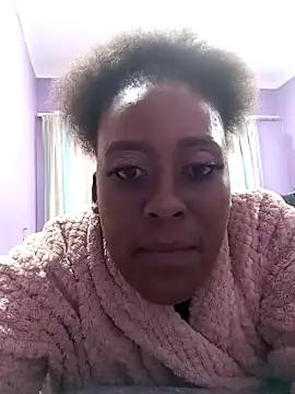 SLUTYLISA online show from September 27, 2025, 9:42 pm