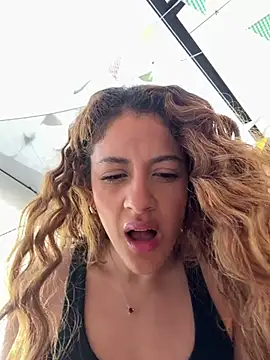 alana15 online show from June 26, 2026, 9:30 pm