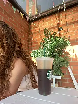 alana15 online show from July 16, 2026, 9:21 pm