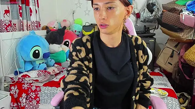 Snapshot of Lawrncesofiets chatting on December 17, 2024, 4:21 pm Lawrncesofiets online show from December 17, 2024, 4:21 pm