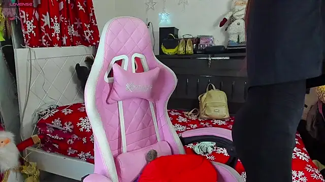 Snapshot of Lawrncesofiets chatting on December 20, 2024, 5:29 pm Lawrncesofiets online show from December 20, 2024, 5:29 pm