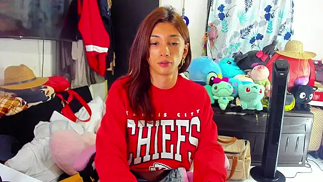 Snapshot of Lawrncesofiets chatting on February 6, 2025, 1:27 am Lawrncesofiets online show from February 6, 2025, 1:27 am