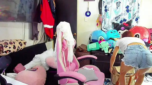 Snapshot of Lawrncesofiets chatting on February 6, 2025, 3:09 pm Lawrncesofiets online show from February 6, 2025, 3:09 pm