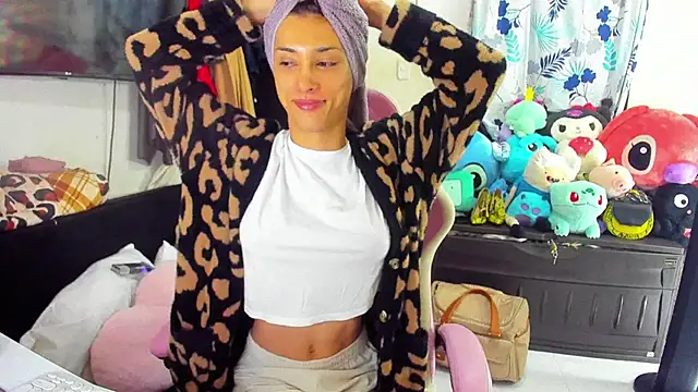 Snapshot of Lawrncesofiets chatting on February 11, 2025, 7:48 pm Lawrncesofiets online show from February 11, 2025, 7:48 pm