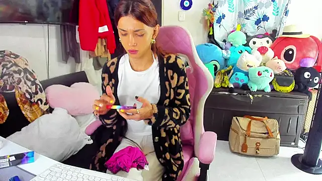 Snapshot of Lawrncesofiets chatting on February 12, 2025, 1:59 pm Lawrncesofiets online show from February 12, 2025, 1:59 pm