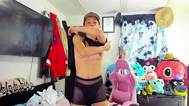 Snapshot of Lawrncesofiets chatting on March 2, 2025, 7:02 pm Lawrncesofiets online show from March 2, 2025, 7:02 pm