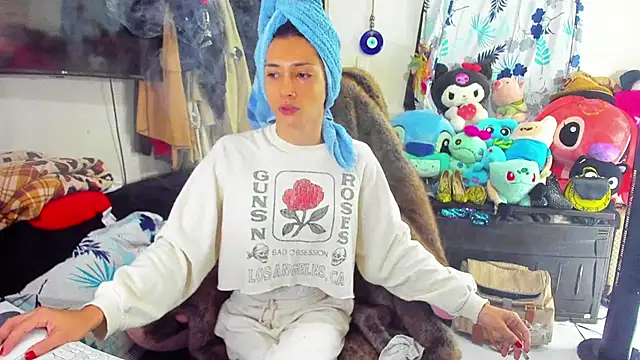 Snapshot of Lawrncesofiets chatting on March 14, 2025, 5:24 pm Lawrncesofiets online show from March 14, 2025, 5:24 pm