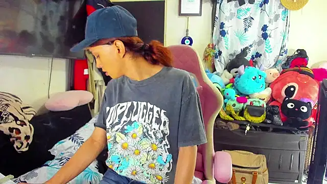 Snapshot of Lawrncesofiets chatting on March 22, 2025, 7:31 pm Lawrncesofiets online show from March 22, 2025, 7:31 pm