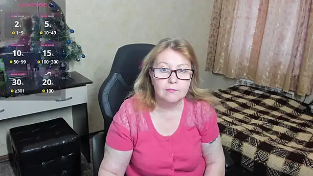 Frau Marta online show from December 26, 2024, 9:33 am