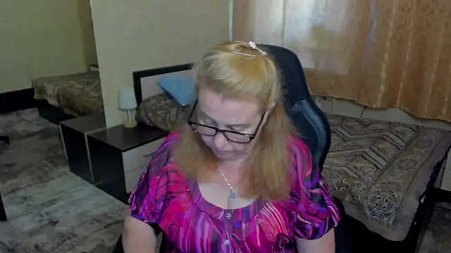 Frau Marta online show from June 20, 2026, 1:14 pm