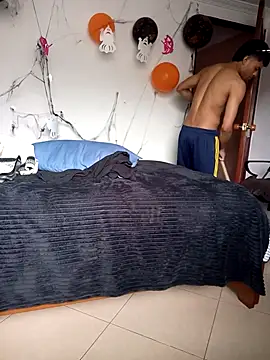 Snapshot of pinedasex777 chatting on October 14, 2025, 12:28 pm pinedasex777 online show from October 14, 2025, 12:28 pm