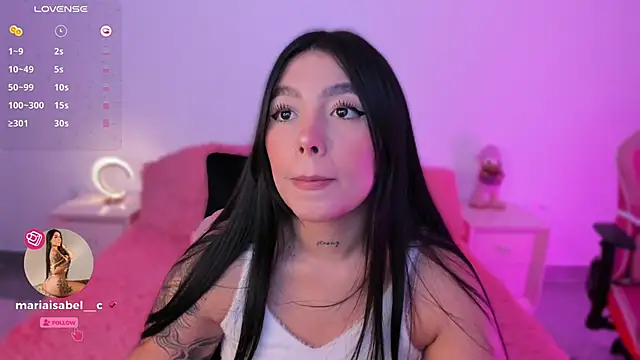 shantall vidales  online show from November 26, 2025, 6:47 am