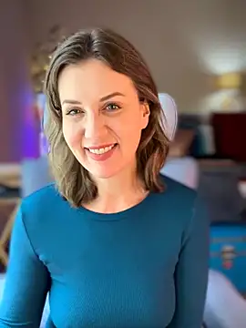 MaiseKnox online show from May 8, 2026, 6:13 pm