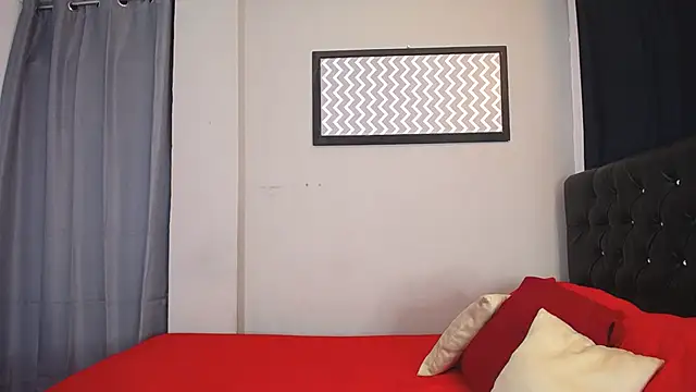 loveyouzahara2020 online show from January 16, 2026, 11:20 pm