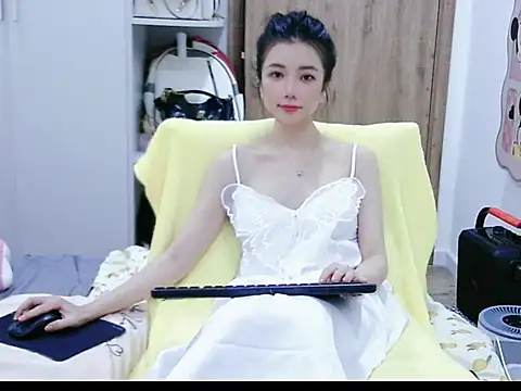 Cute Ruby01 online show from July 1, 2026, 2:29 pm