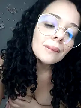 NinaSweet2 online show from April 13, 2026, 4:18 am