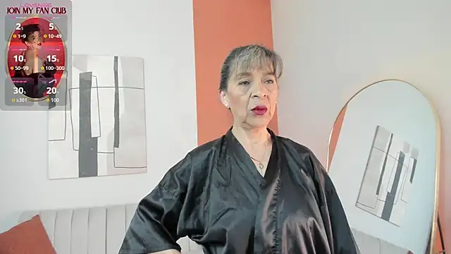 GraceElizabeth  online show from July 15, 2026, 8:25 pm