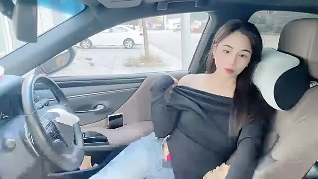 orla2021 online show from November 13, 2025, 1:04 am