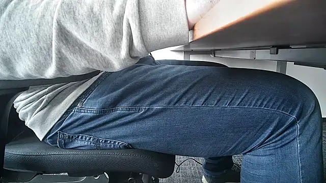 69bezfleku online show from January 7, 2026, 9:12 am