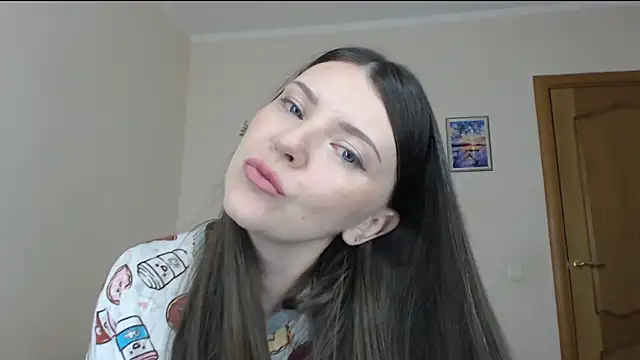 SugarTati online show from July 8, 2026, 6:23 pm