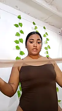 shayna all online show from October 21, 2025, 6:30 pm