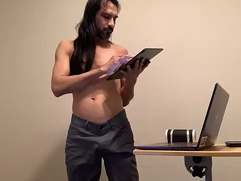 Snapshot of Youreherewithme chatting on January 28, 2025, 2:43 am Youreherewithme online show from January 28, 2025, 2:43 am