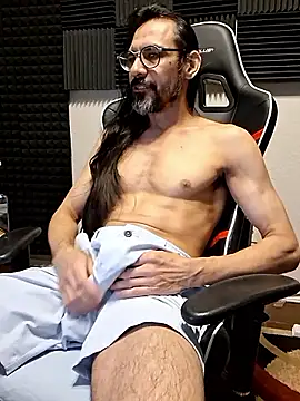 Youreherewithme online show from April 25, 2026, 5:10 pm