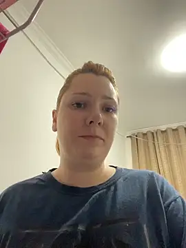 Patriciamoura69 online show from February 20, 2026, 11:49 pm