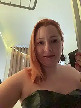 Snapshot of Patriciamoura69 chatting on April 4, 2026, 5:54 pm Patriciamoura69 online show from April 4, 2026, 5:54 pm