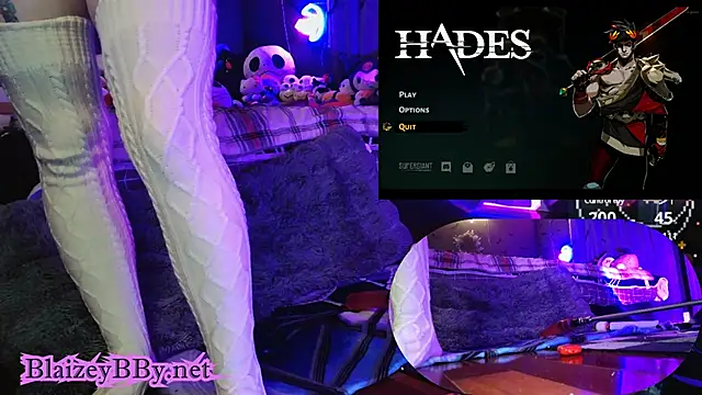 Snapshot of BlaizeyBBy chatting on December 15, 2024, 12:28 pm BlaizeyBBy online show from December 15, 2024, 12:28 pm