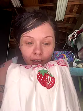 Snapshot of BlaizeyBBy chatting on September 24, 2025, 7:50 pm BlaizeyBBy online show from September 24, 2025, 7:50 pm