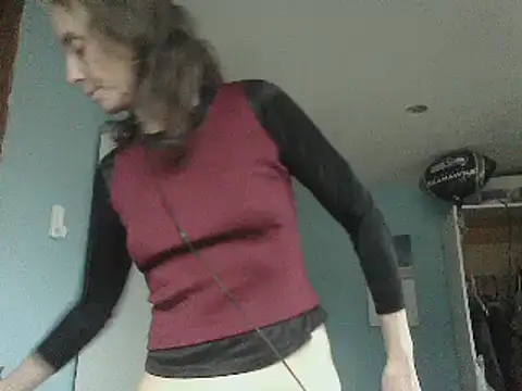 Snapshot of SexyRach75 chatting on February 9, 2026, 4:00 pm SexyRach75 online show from February 9, 2026, 4:00 pm