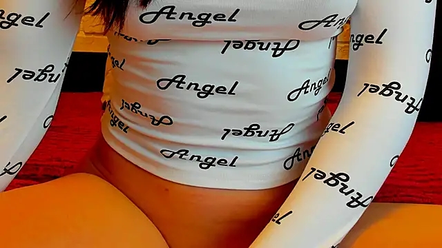 Snapshot of Fearless_For chatting on September 19, 2025, 1:01 pm Fearless For online show from September 19, 2025, 1:01 pm