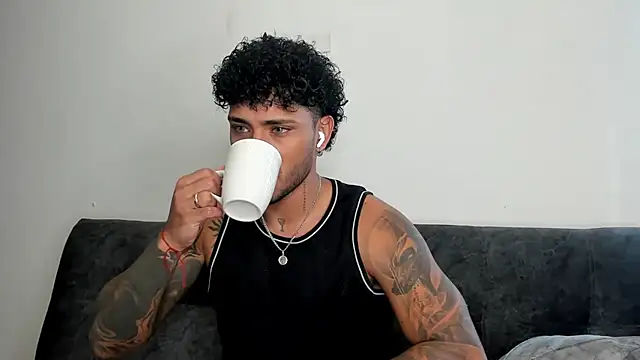 Alessandro Vanni online show from February 9, 2025, 1:14 pm