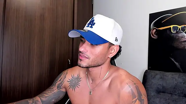 Alessandro Vanni online show from March 12, 2025, 9:12 am