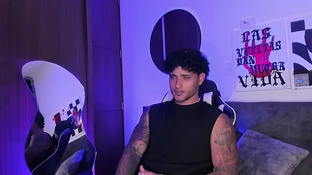 Alessandro Vanni online show from March 2, 2026, 2:36 am