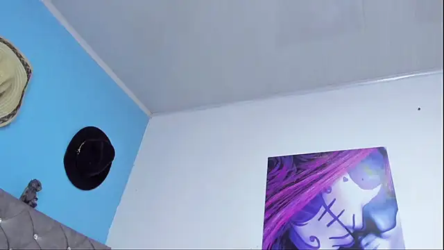 Snapshot of Karol_fenixx chatting on October 1, 2025, 12:38 am Karol fenixx online show from October 1, 2025, 12:38 am