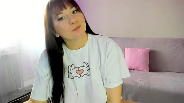 Snapshot of viki_love77 chatting on April 25, 2026, 3:53 am viki love77 online show from April 25, 2026, 3:53 am