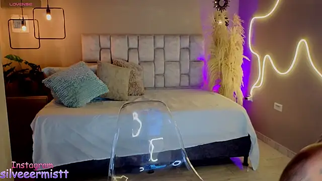 Snapshot of pamela_reyes_ chatting on October 11, 2025, 7:34 pm pamela reyes online show from October 11, 2025, 7:34 pm