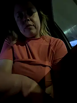 Blueskiiis3 online show from December 13, 2025, 11:21 pm